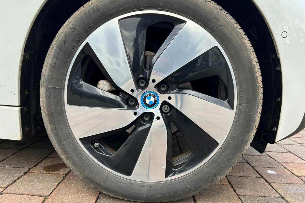Wheel hubs BMW i3