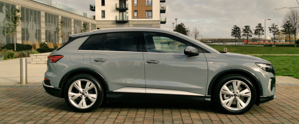 Audi Q4 e-tron facing right. Side on picture.