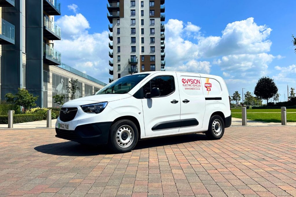 Vauxhall Combo-e van hire