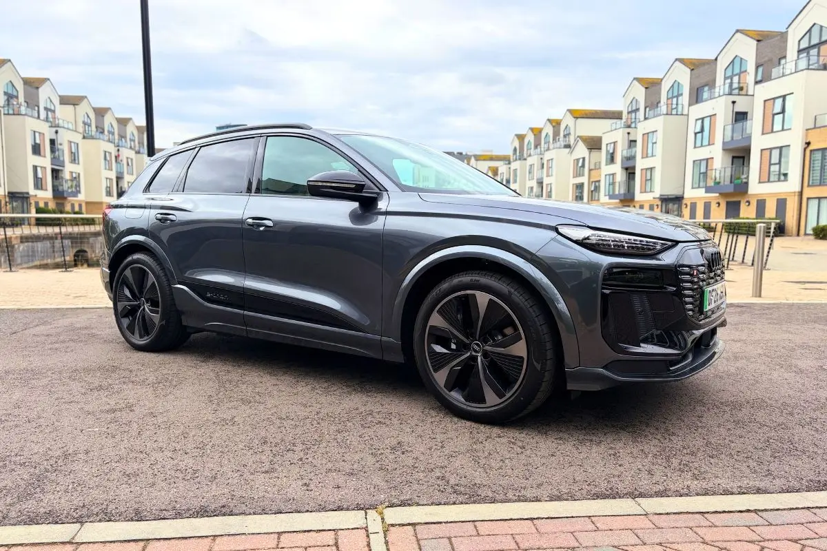 Audi SQ6 e-tron hire from EVision Audi SQ6 e-tron hire from EVision